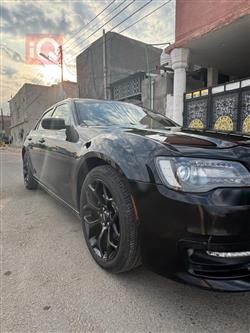 کرایسلەر 300